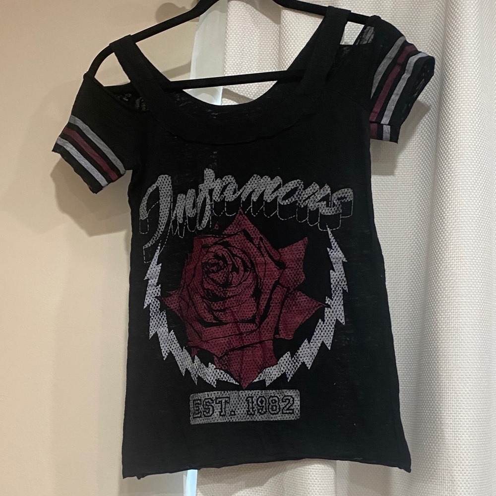 Infamous y2k off the shoulder shirt XS